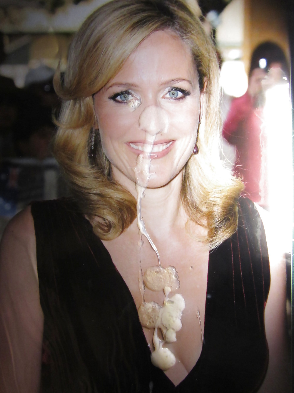 Gillian Anderson in adorazione
 #4515923