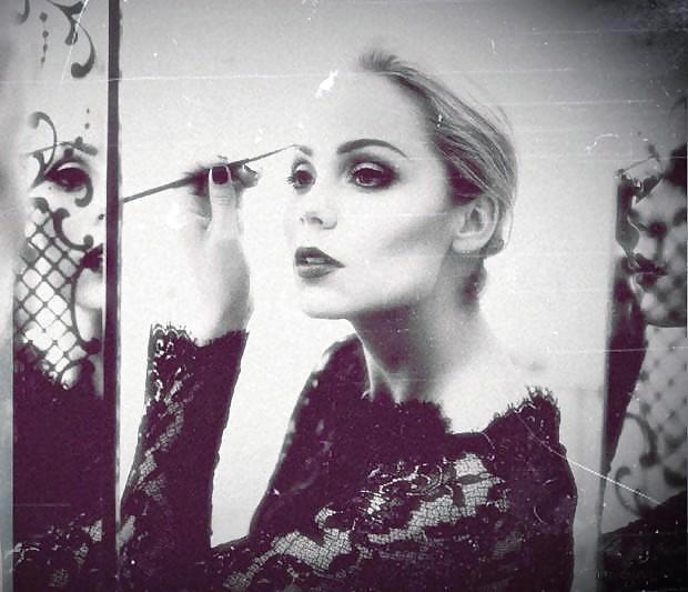 Laura Vandervoort mega colllection #2560853