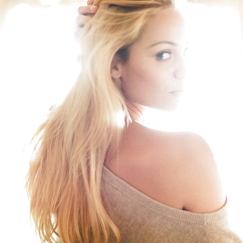 Laura Vandervoort mega colllection #2561157