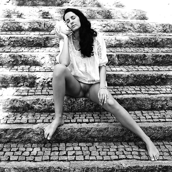 Unlit & White (panpexeso) #9615779