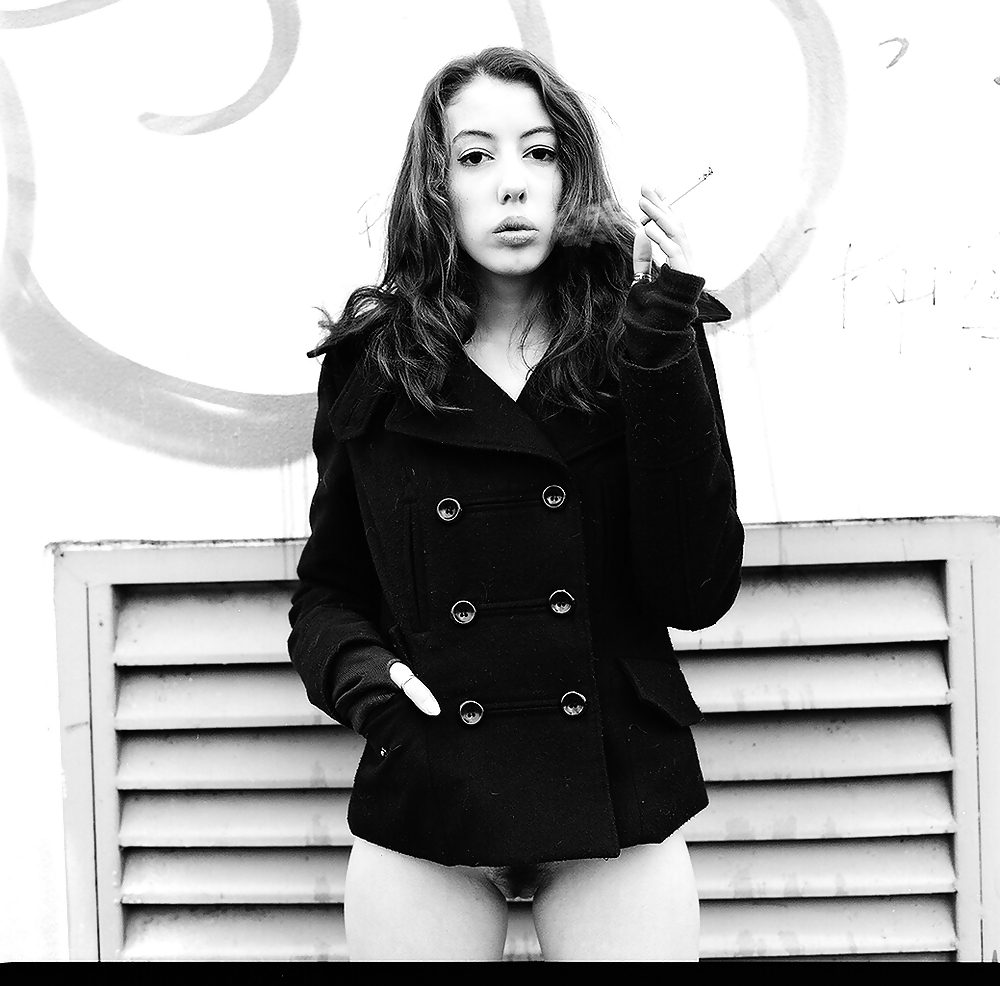 Unlit & White (panpexeso) #9615889