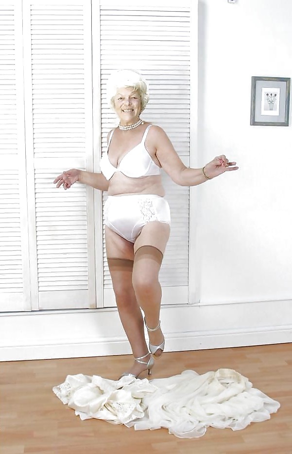Grannys in satin lingerie 2 #9731000