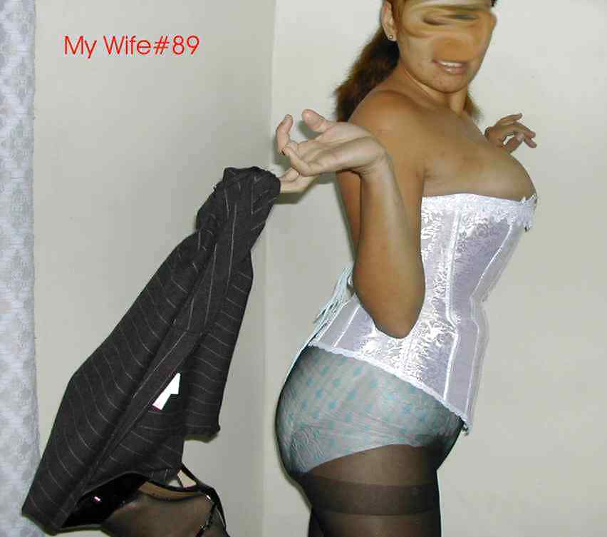 Sexy moglie indossare il pannolino
 #4116071