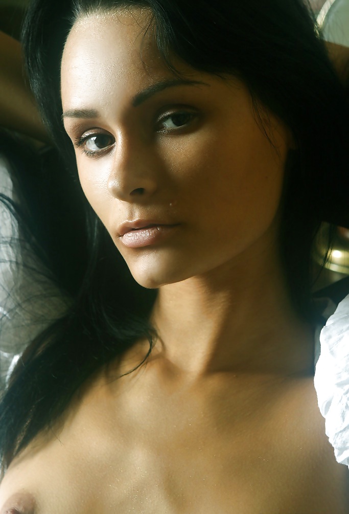 Teen beauty - assign of dwelling 160 #9371885