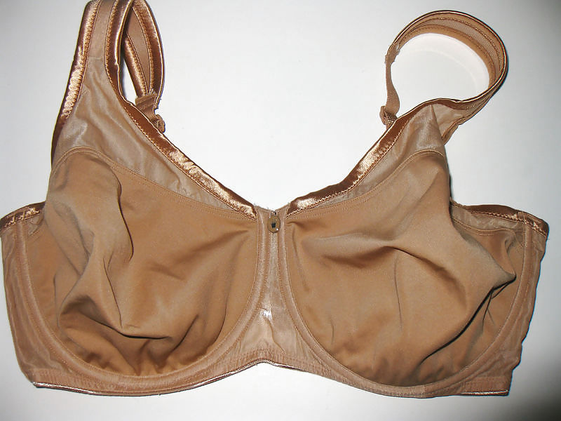 Used bras from the net #9130779