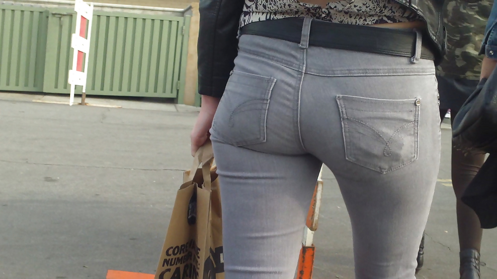 Sexy teen ass & butts in jeans  #8590961