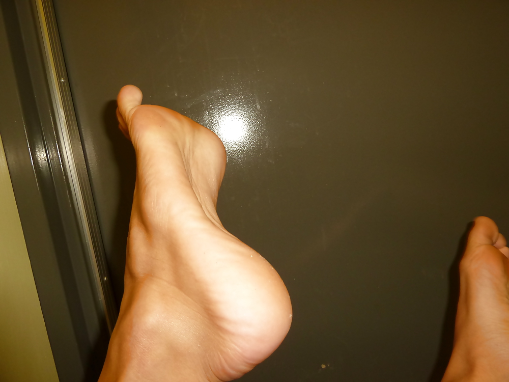 Huele mis pies bonitos
 #5805273