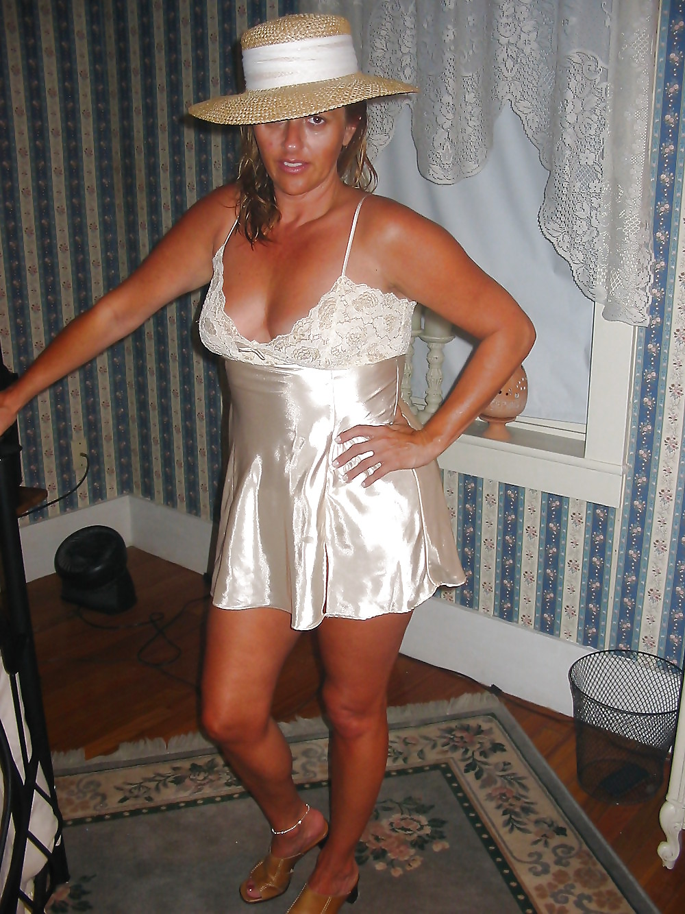 Milf and Mature 2 #16607864