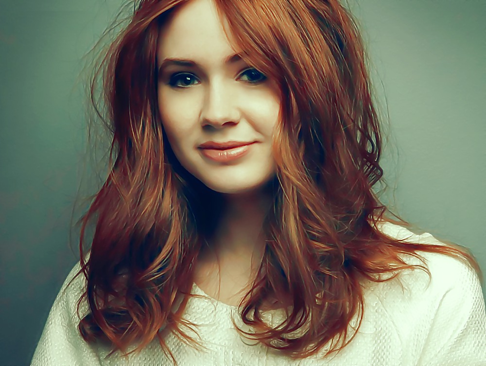 Karen gillan
 #15008799