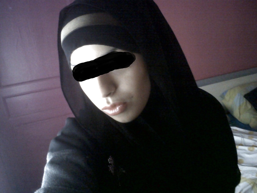 Beurette Hijab #11665444