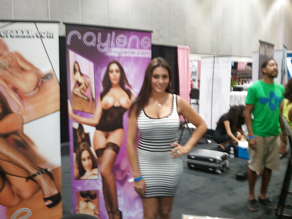 Exxxotica Expo 2011