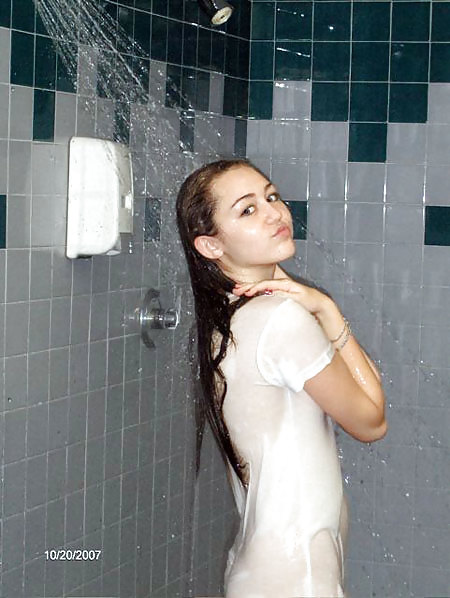 Miley Cyrus #9594955