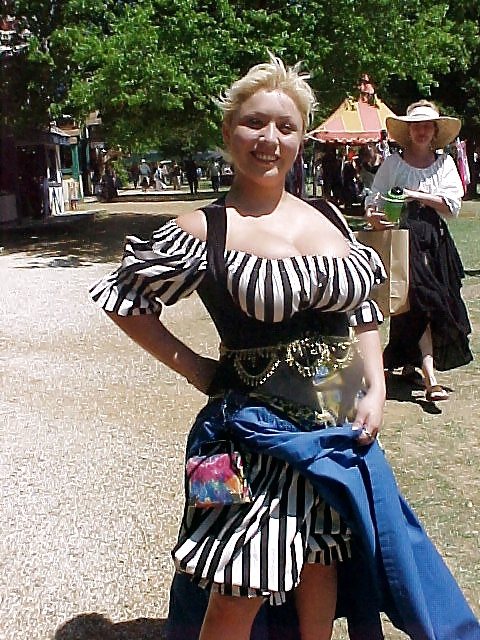 Faire Wenches #6694340