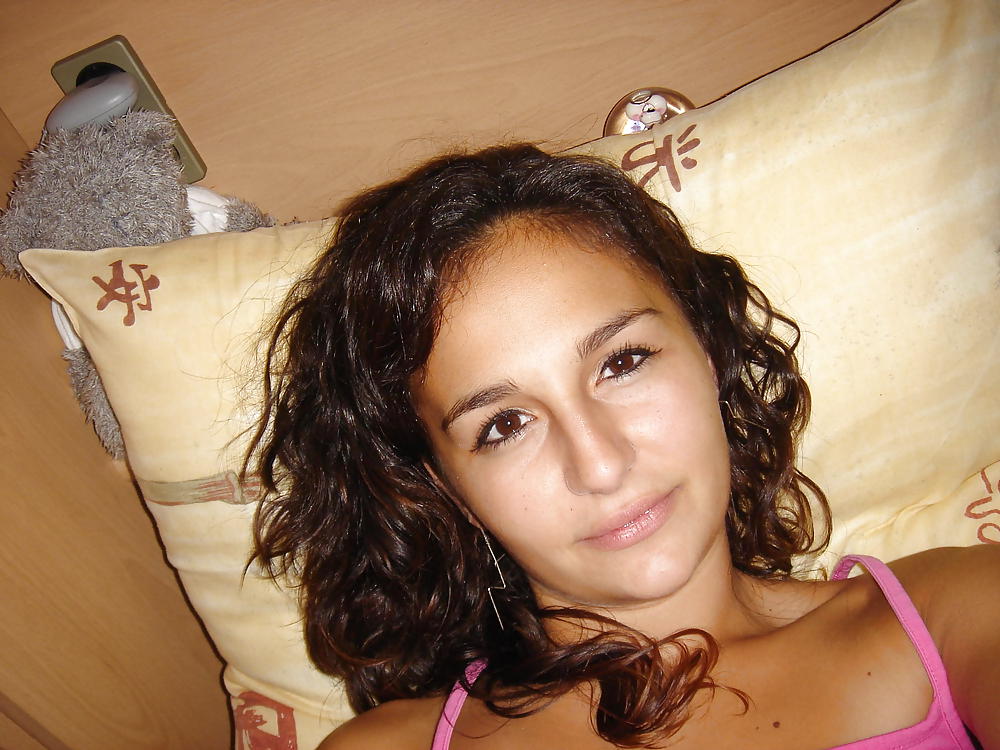 ex gfs musulmanas
 #10390207
