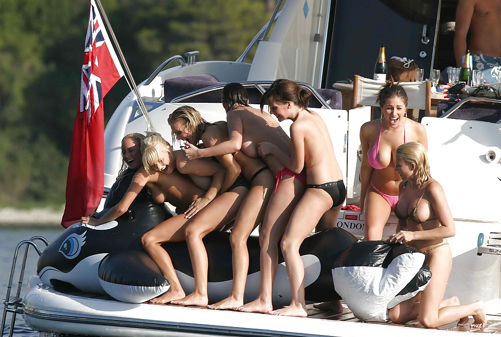 Ladies with immense tits topless HQ  #9628953