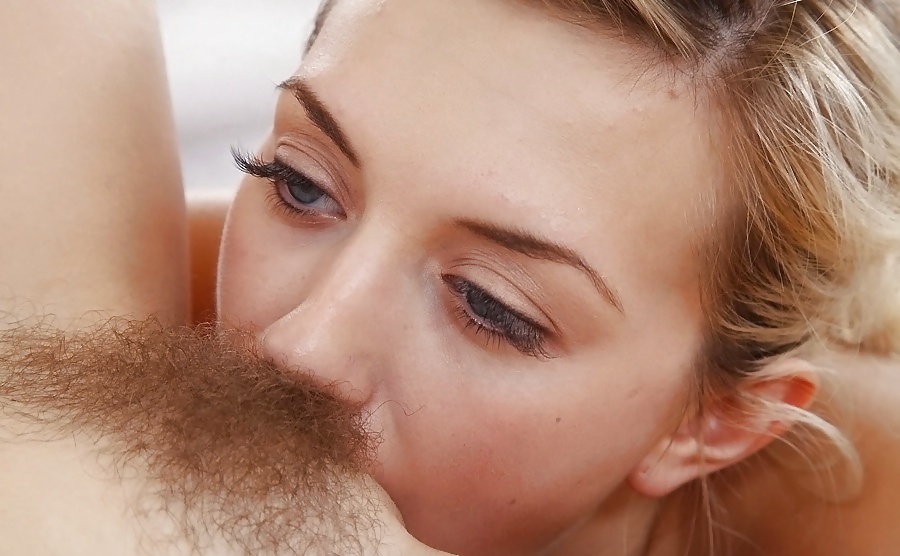 Sexo oral caliente en primer plano...
 #13898951