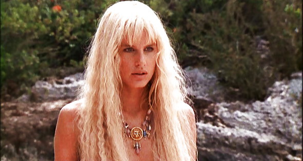 Daryl Hannah #21796925