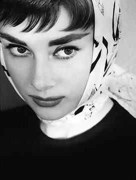 Ich Liebe Masturbieren Zu Audrey Hepburn #6367940