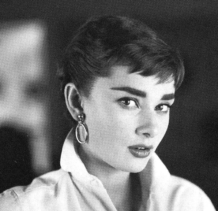 Ich Liebe Masturbieren Zu Audrey Hepburn #6368004