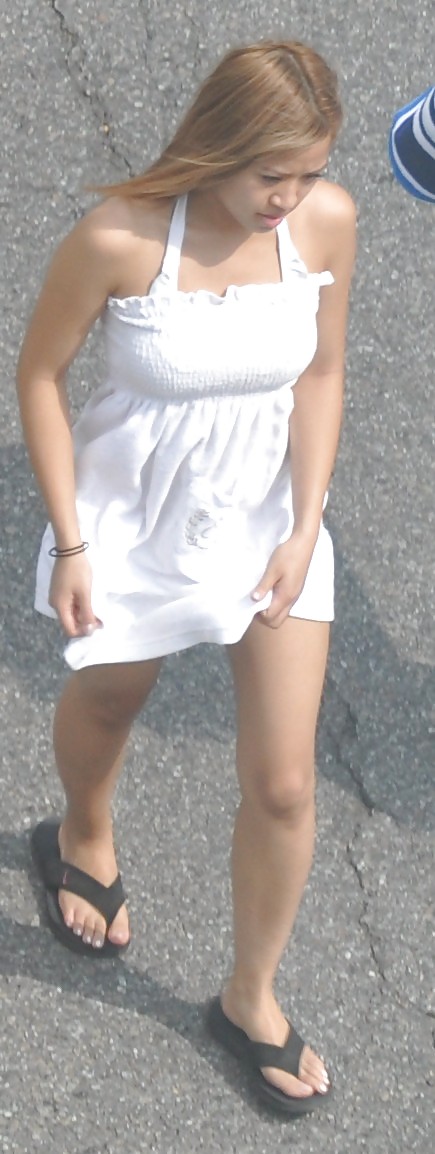 Harlem Girls in the Heat 117 New York Lifting Skirts #4594583