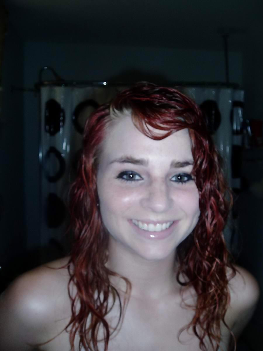 NICE GIRLFRIEND #9781974