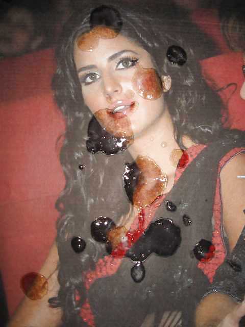 Katrina Charge Kaif Cum Sur Le Visage #13913931