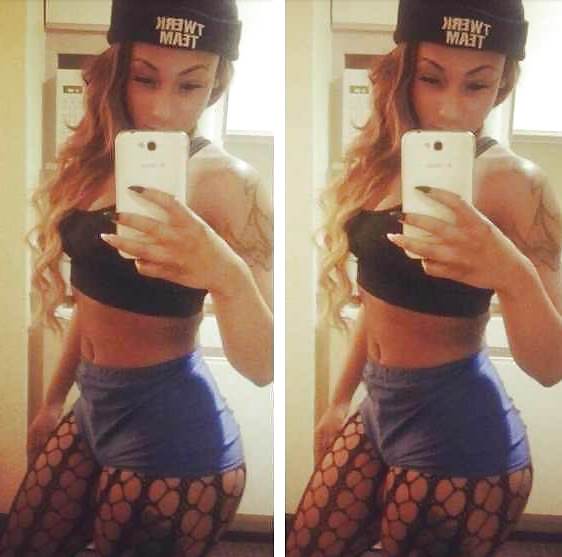 Jerk of the week material (msg 4 nudes)
 #20242120