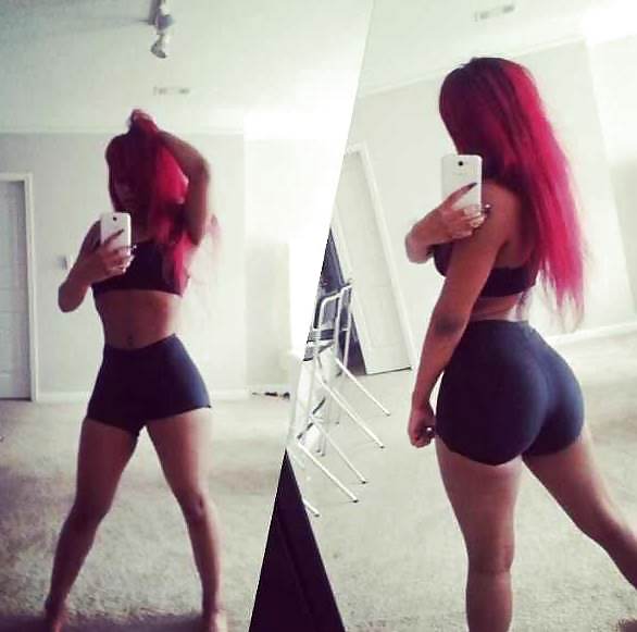 Jerk of the week material (msg 4 nudes)
 #20242160