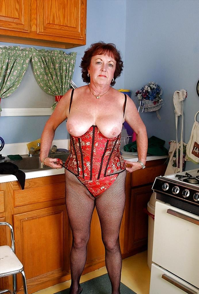 Miss Foxxy Red 1st batch (250 images in 5 batches) #1747026