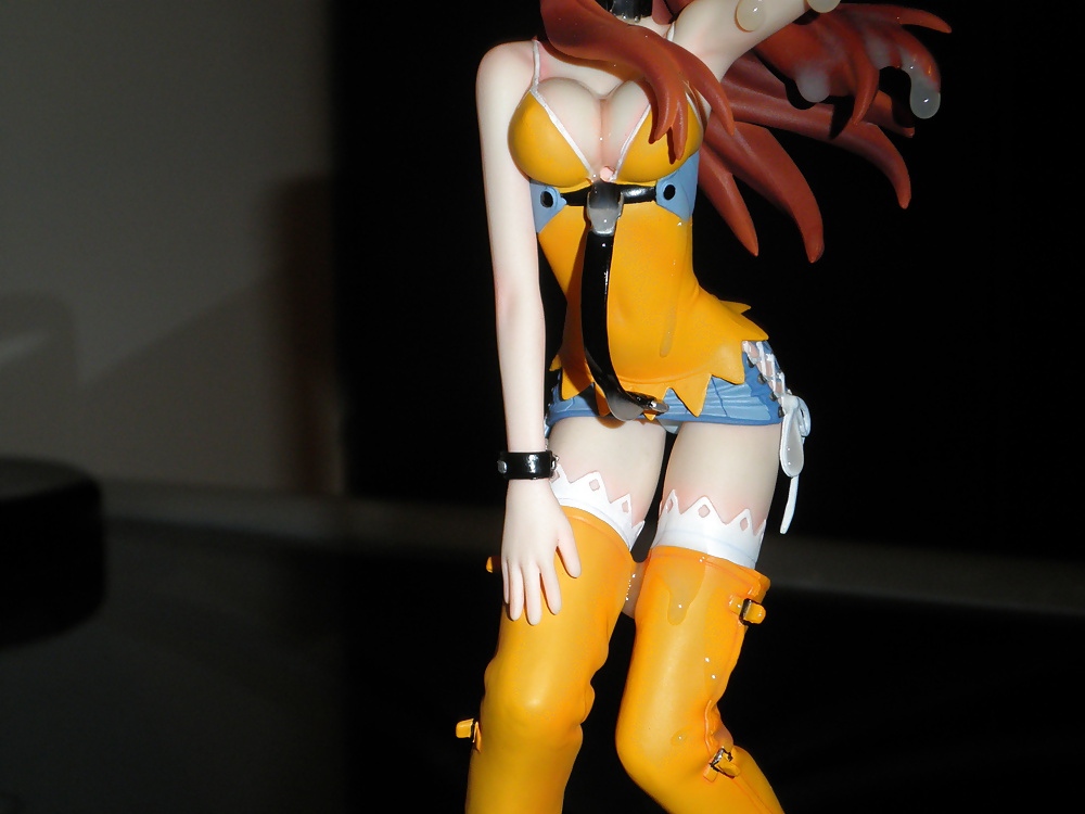 Figure bukkake 28 (meg) #8953302