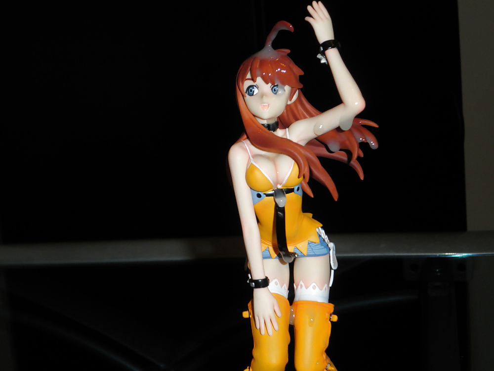 Figure bukkake 28 (meg) #8953309