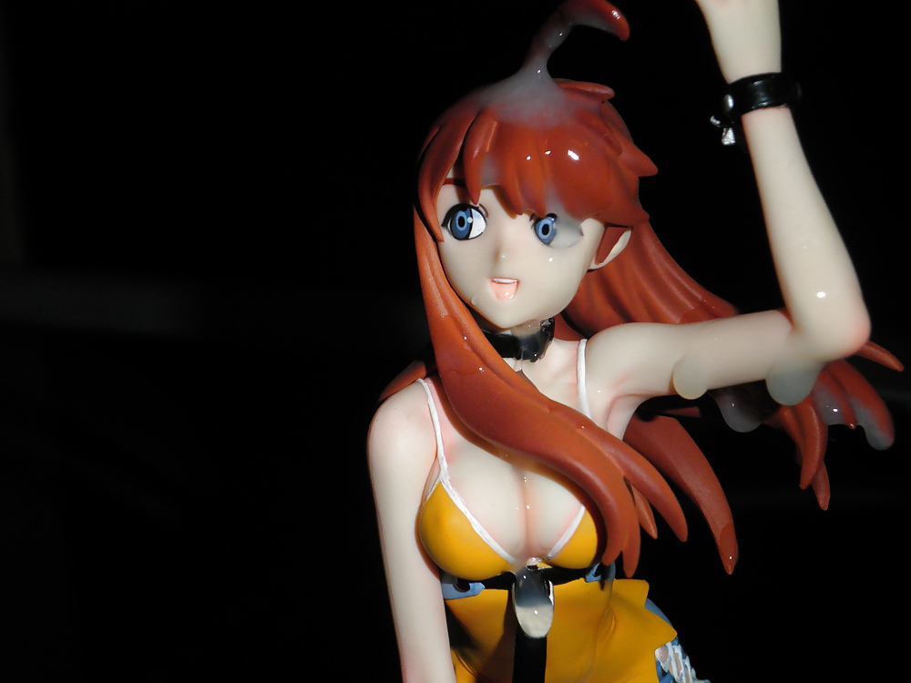 Figure bukkake 28 (meg) #8953349