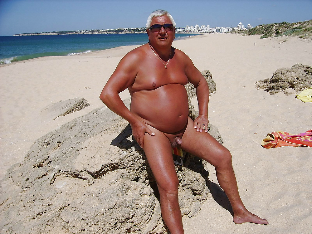 Papis Am Strand #7273259