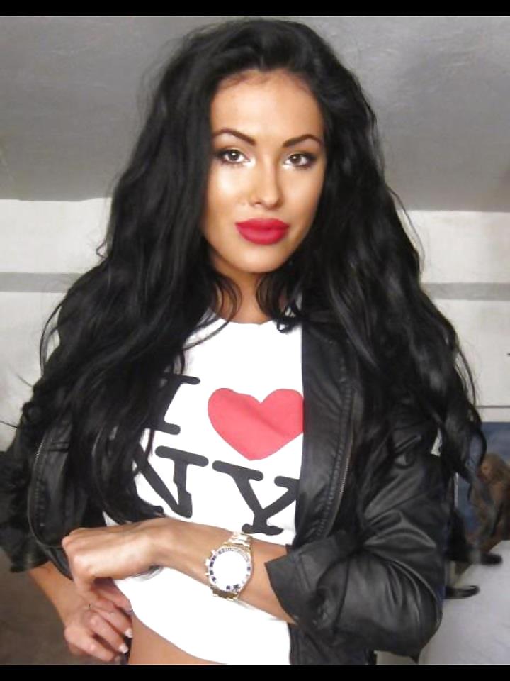 Litza escort en bucarest
 #18200404