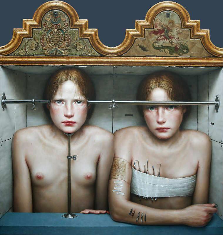 Painted Ero and Porn Art 4 - Dino Valls #8392456