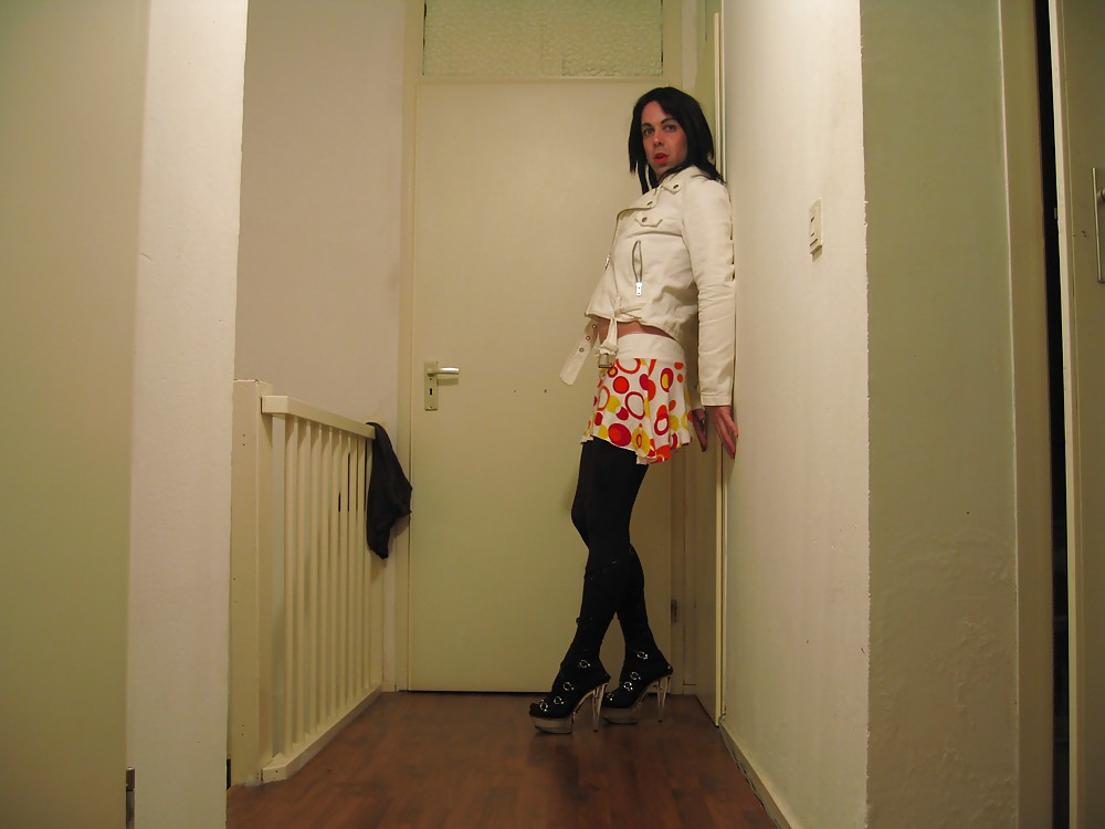 Miniskirt and white summer jacket  #4218848