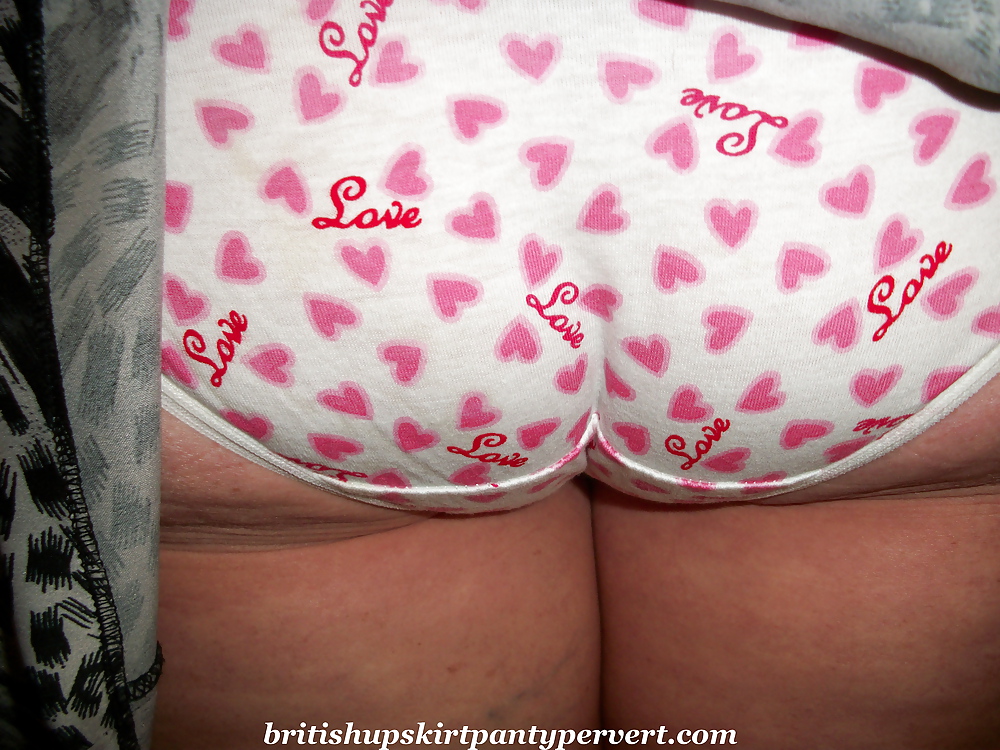 Upskirt Britannique Panty Pervers .com #5953685