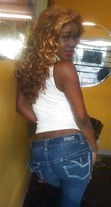 Fatou la star
 #5442826