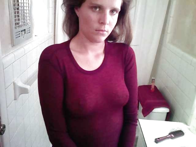 Braless 19. #3679752