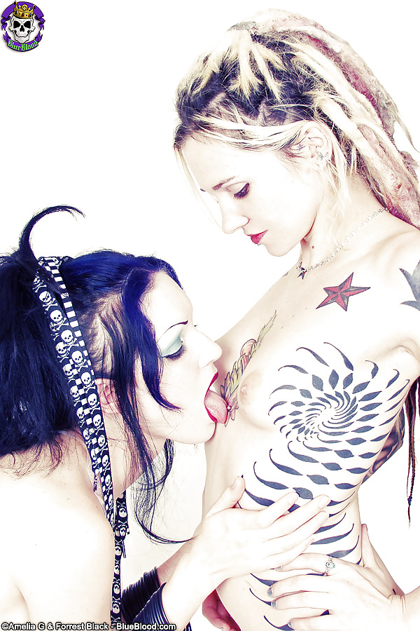 Tattoo Pin-up and Goth Babes #8942603