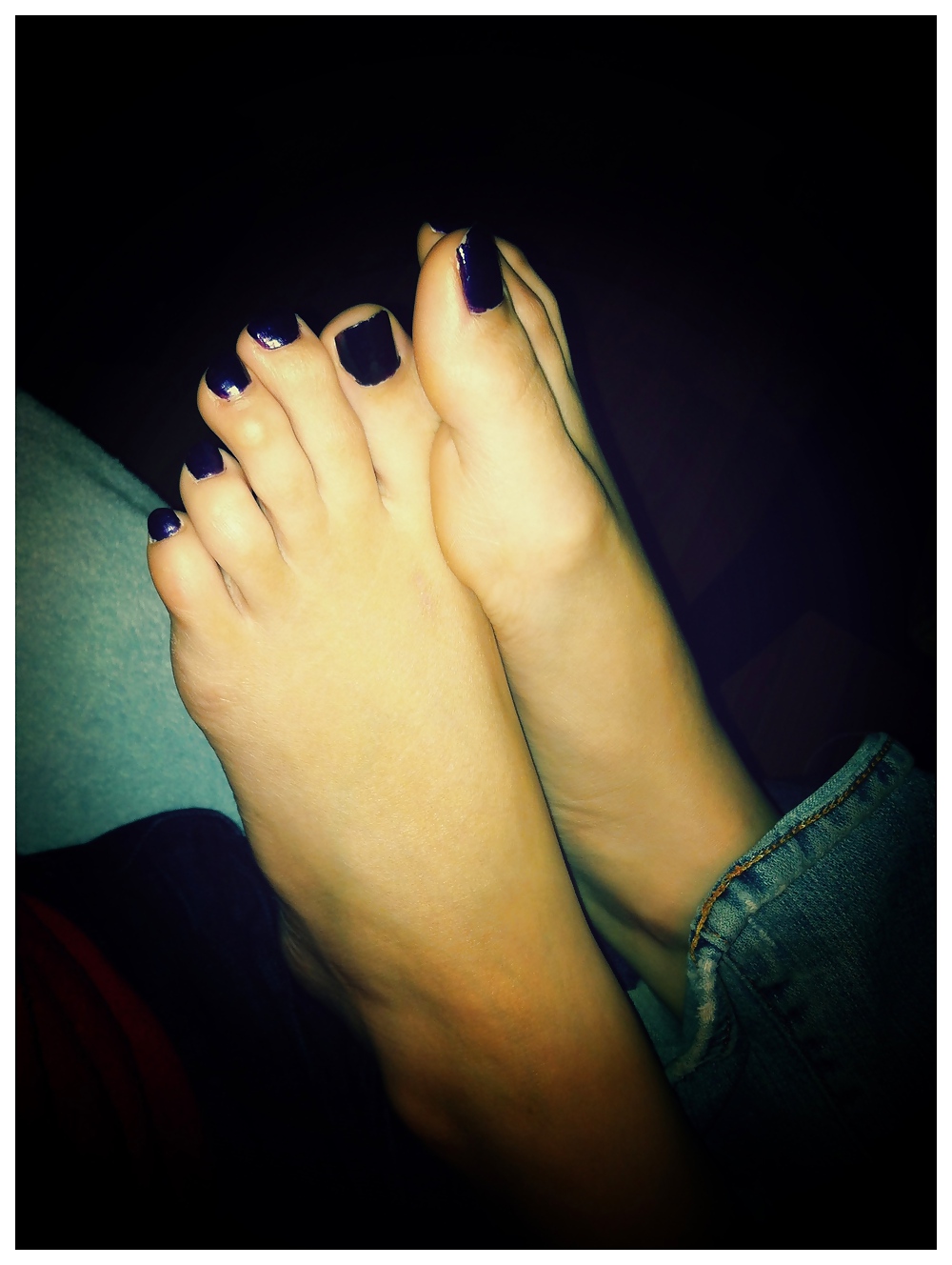 Jackie's dark purple toes and sexy foot
 #14692922