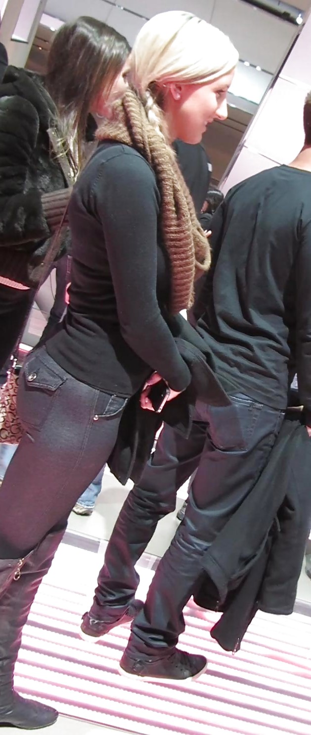 Candid Tight Hotties #19103638