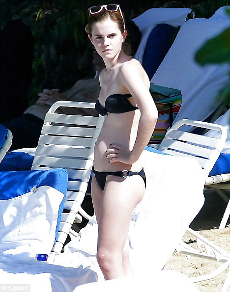 Emma watson muestra sus bragas
 #3751987