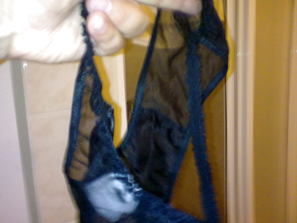 Mi mamá (50y) fuera
 #8198541