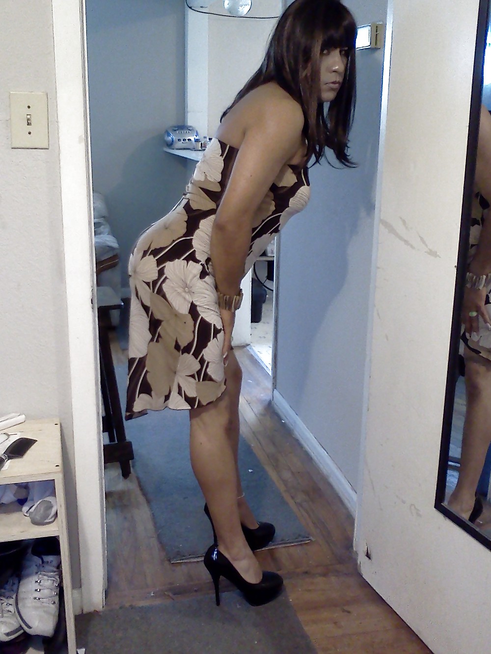 Modelando algo de ropa
 #5421279