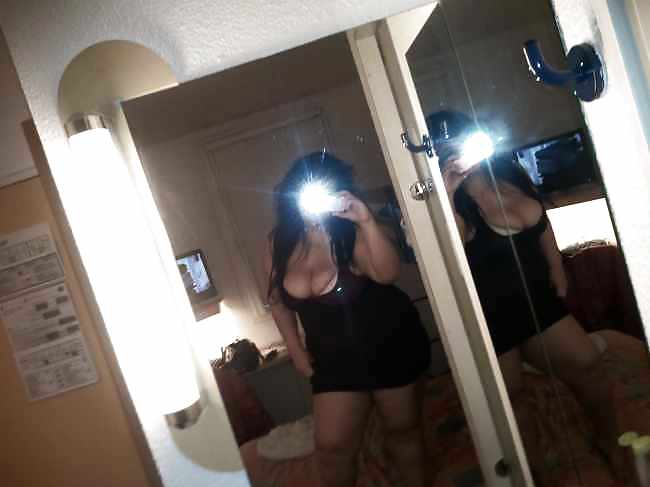 Beurettes En Mode Escort Ladies Section 6 #9665957