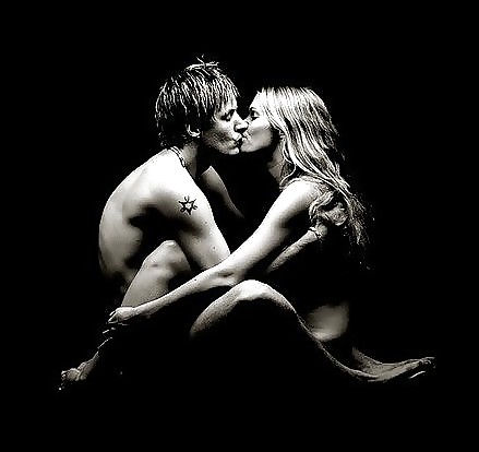 Sensual Kisses #3665869