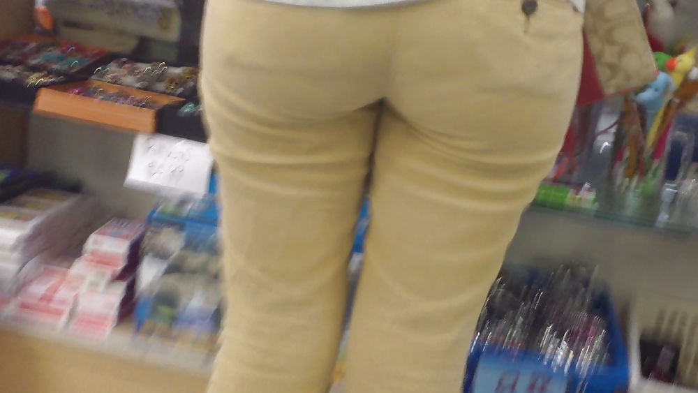 Hot sexy teen ass & butt in tight yellow jeans  #6698062