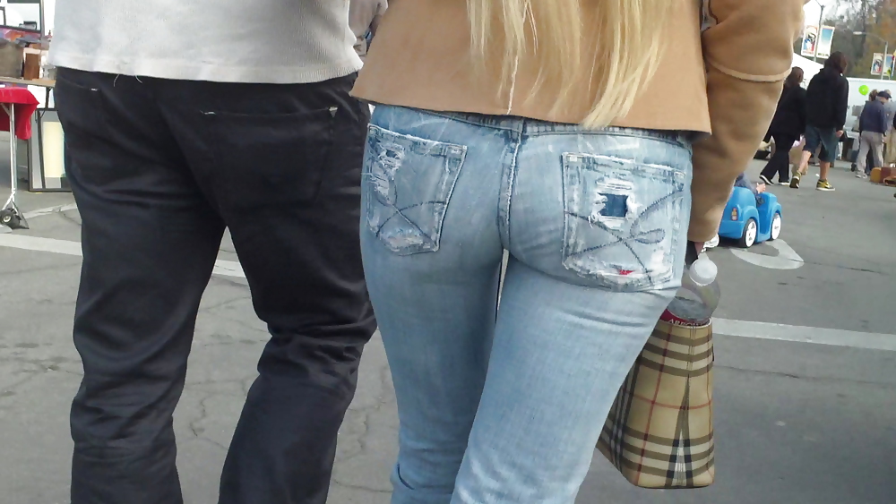 Blonde teen ass & butt in tight blue jeans