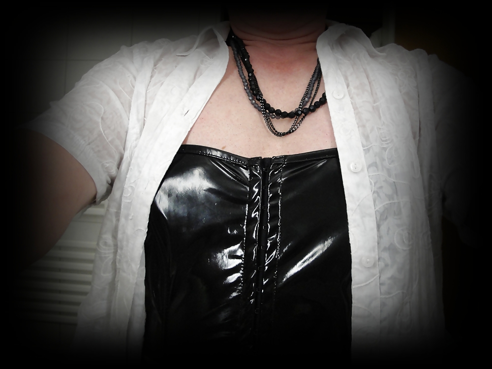 Meine nippel
 #13505546